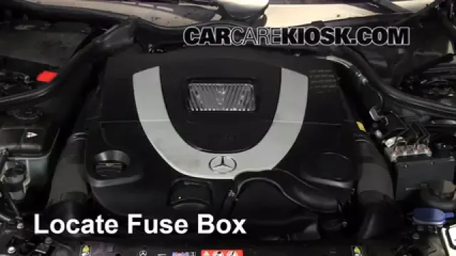 2007 Mercedes-Benz CLK550 5.5L V8 Convertible (2 Door) Fusible (moteur) Remplacement